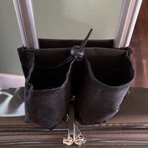 Drink caddy Luggage travel cup holder with sleeve to slide on luggage